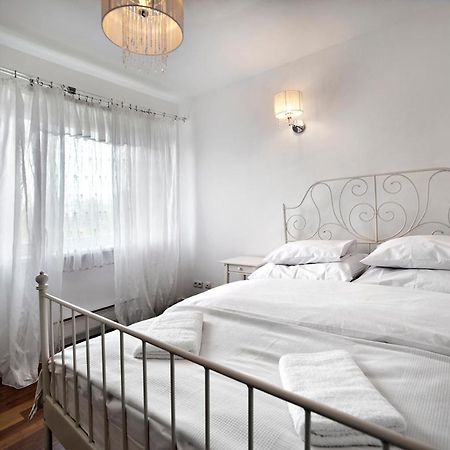 3 Bedrooms Apartment Zoliborz Gwiazdzista Warszawa Eksteriør bilde