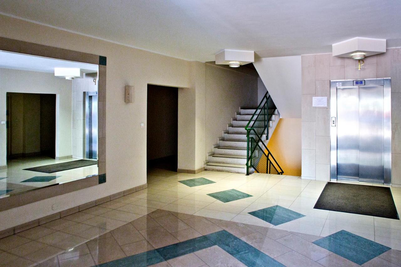 3 Bedrooms Apartment Zoliborz Gwiazdzista Warszawa Eksteriør bilde